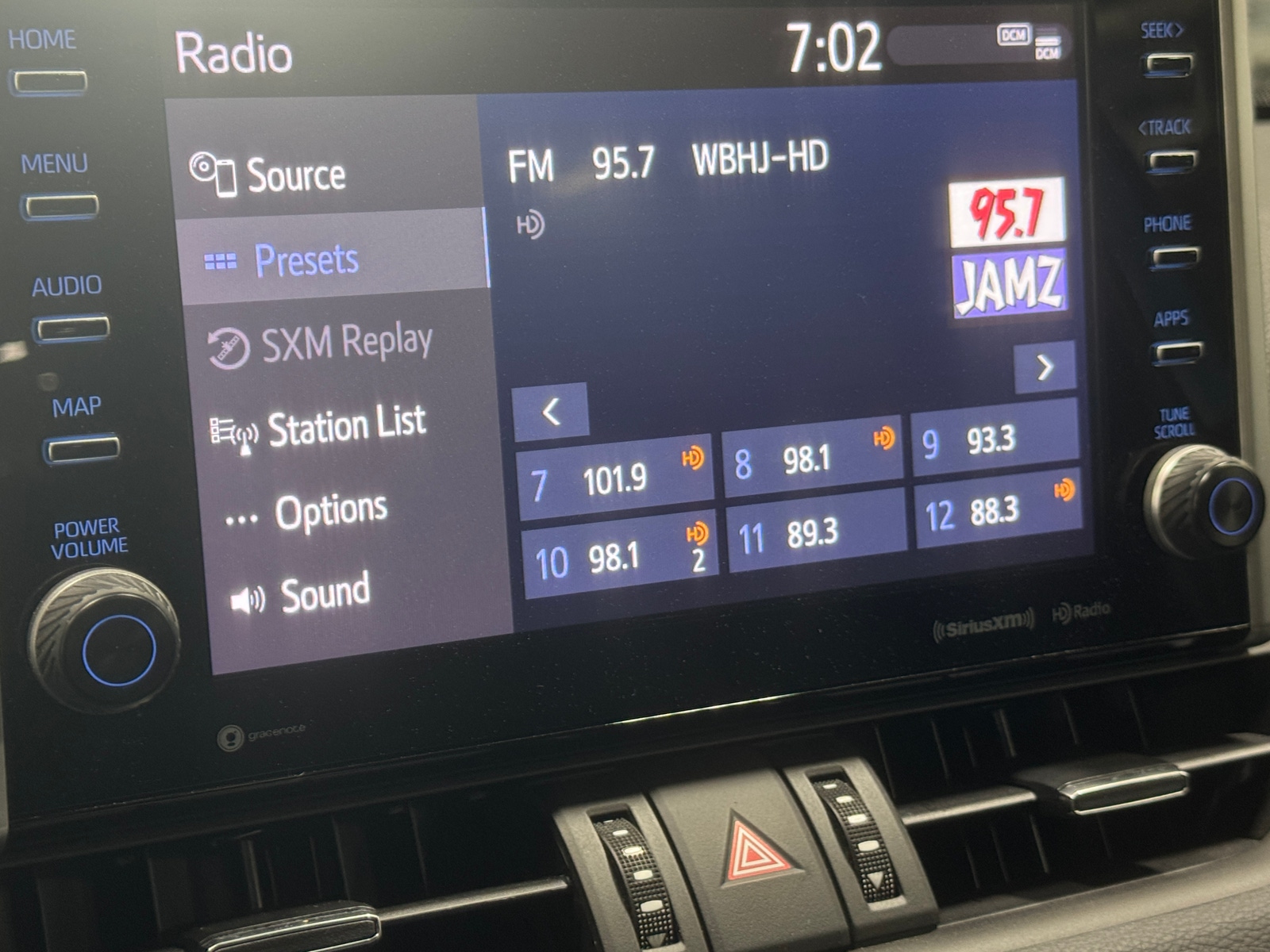 Thumbnail: 2022 Toyota RAV4 - 3