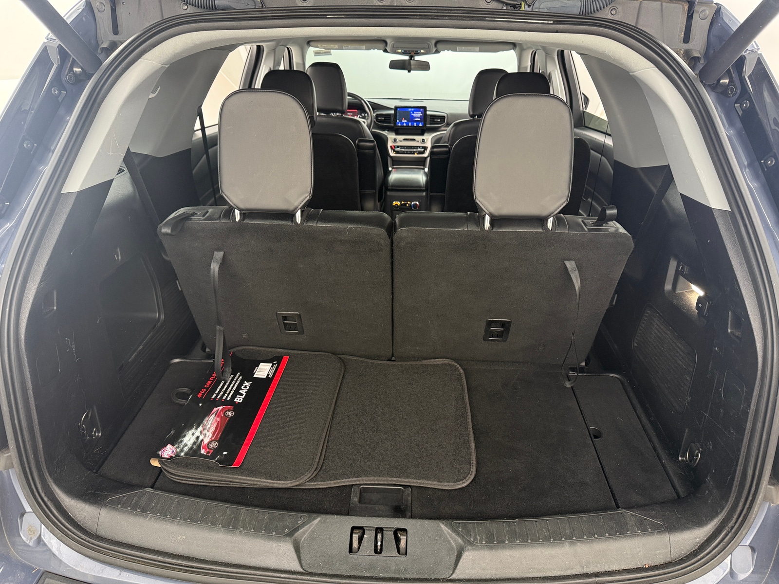 Thumbnail: 2021 Ford Explorer - 6