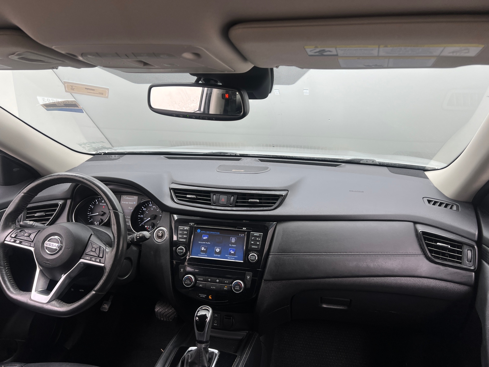 Thumbnail: 2017 Nissan Rogue - 2