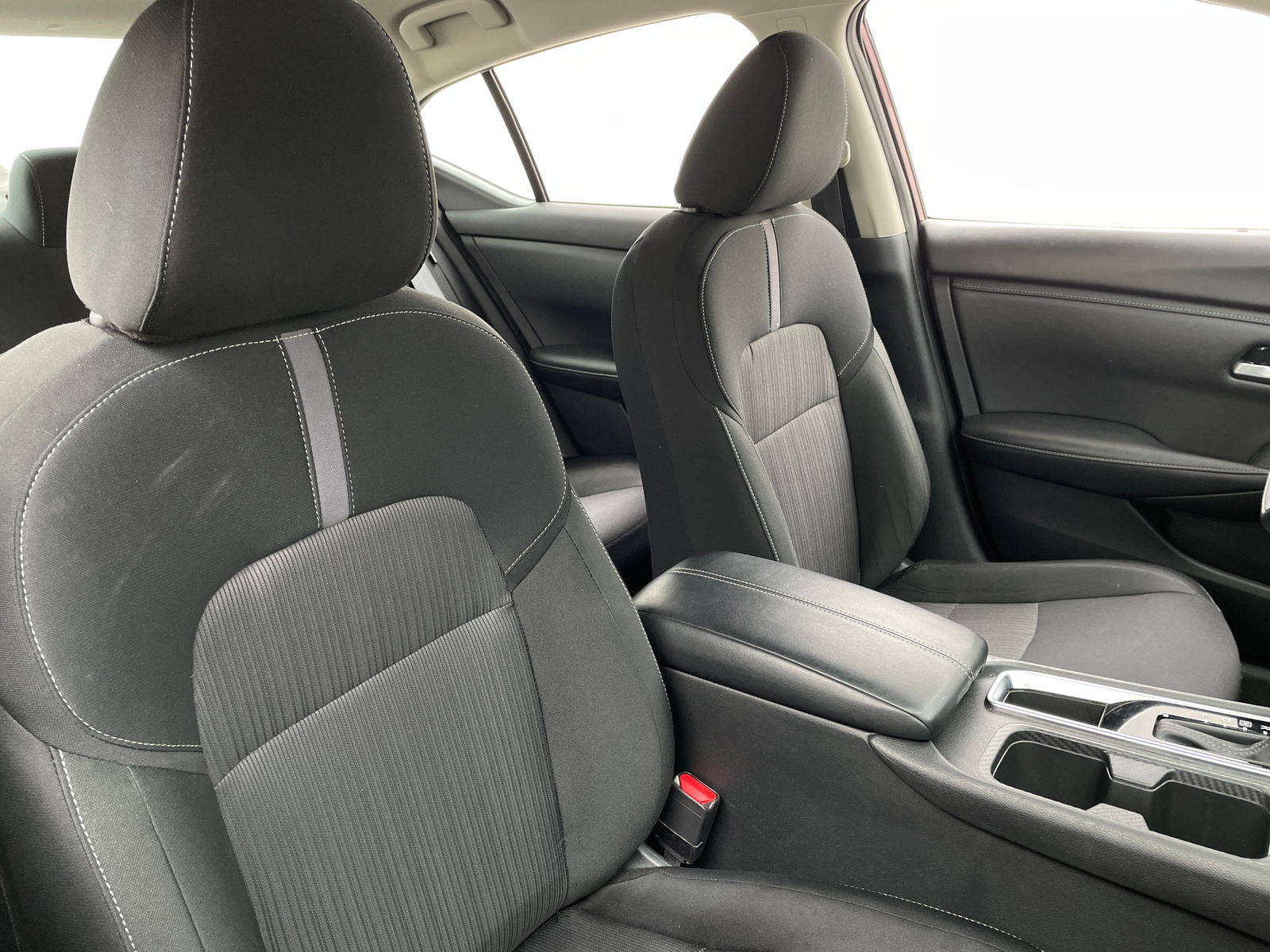 Thumbnail: 2025 Nissan Sentra - 2