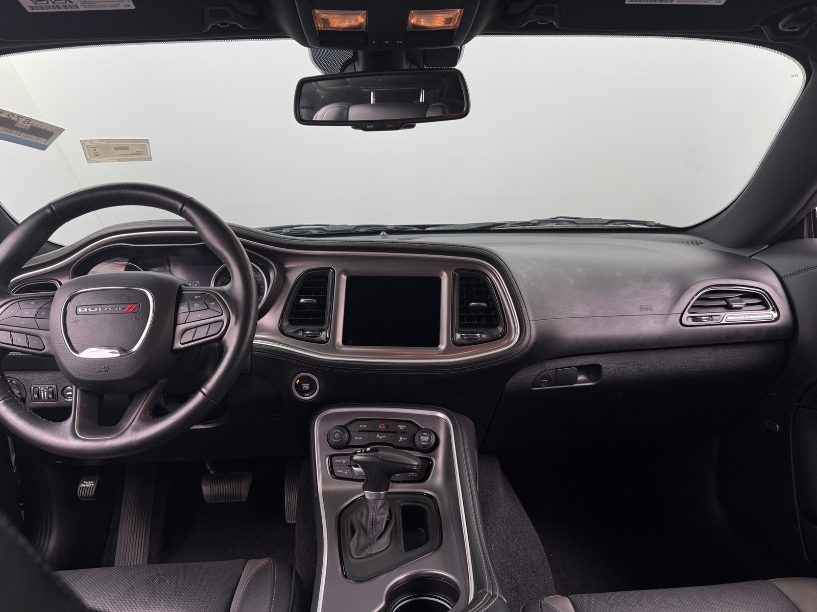 Thumbnail: 2022 Dodge Challenger - 2