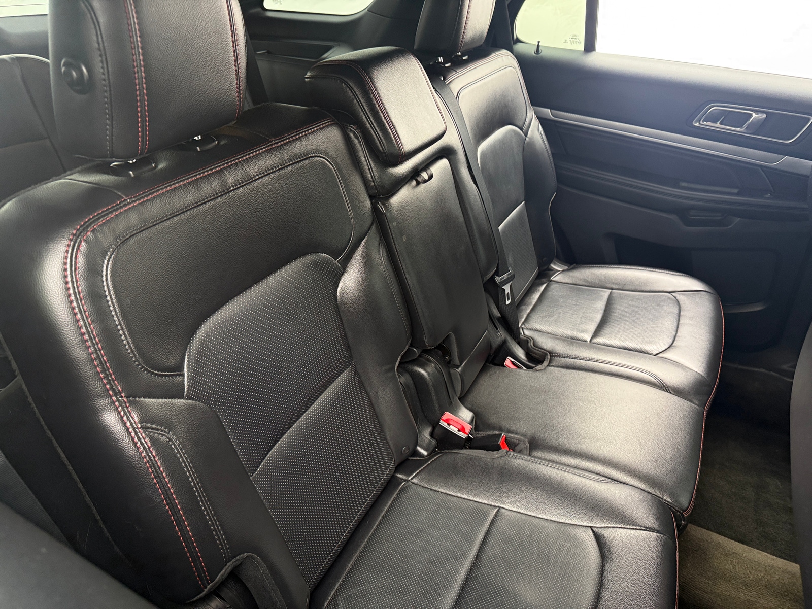 Thumbnail: 2017 Ford Explorer - 5