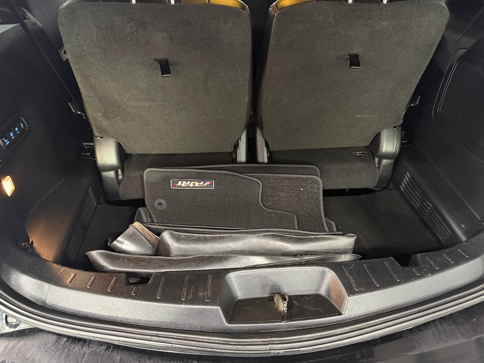 Thumbnail: 2017 Ford Explorer - 6