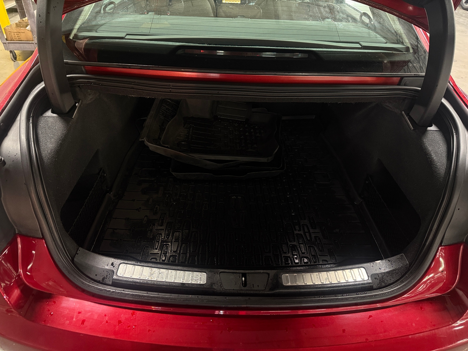 Thumbnail: 2018 Lincoln Continental - 6