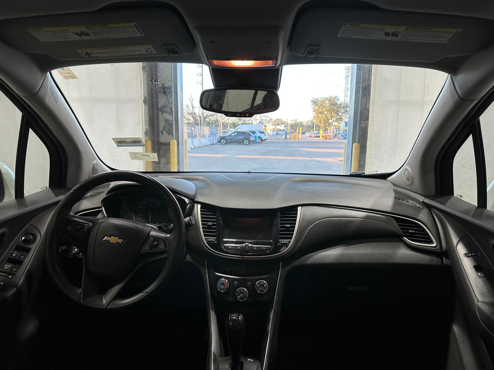Thumbnail: 2020 Chevrolet Trax - 3