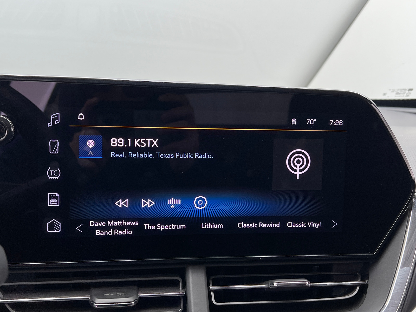 Thumbnail: 2025 Chevrolet Trax - 4