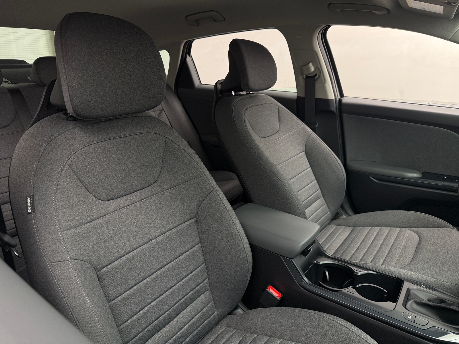 Thumbnail: 2025 Kia K4 - 2