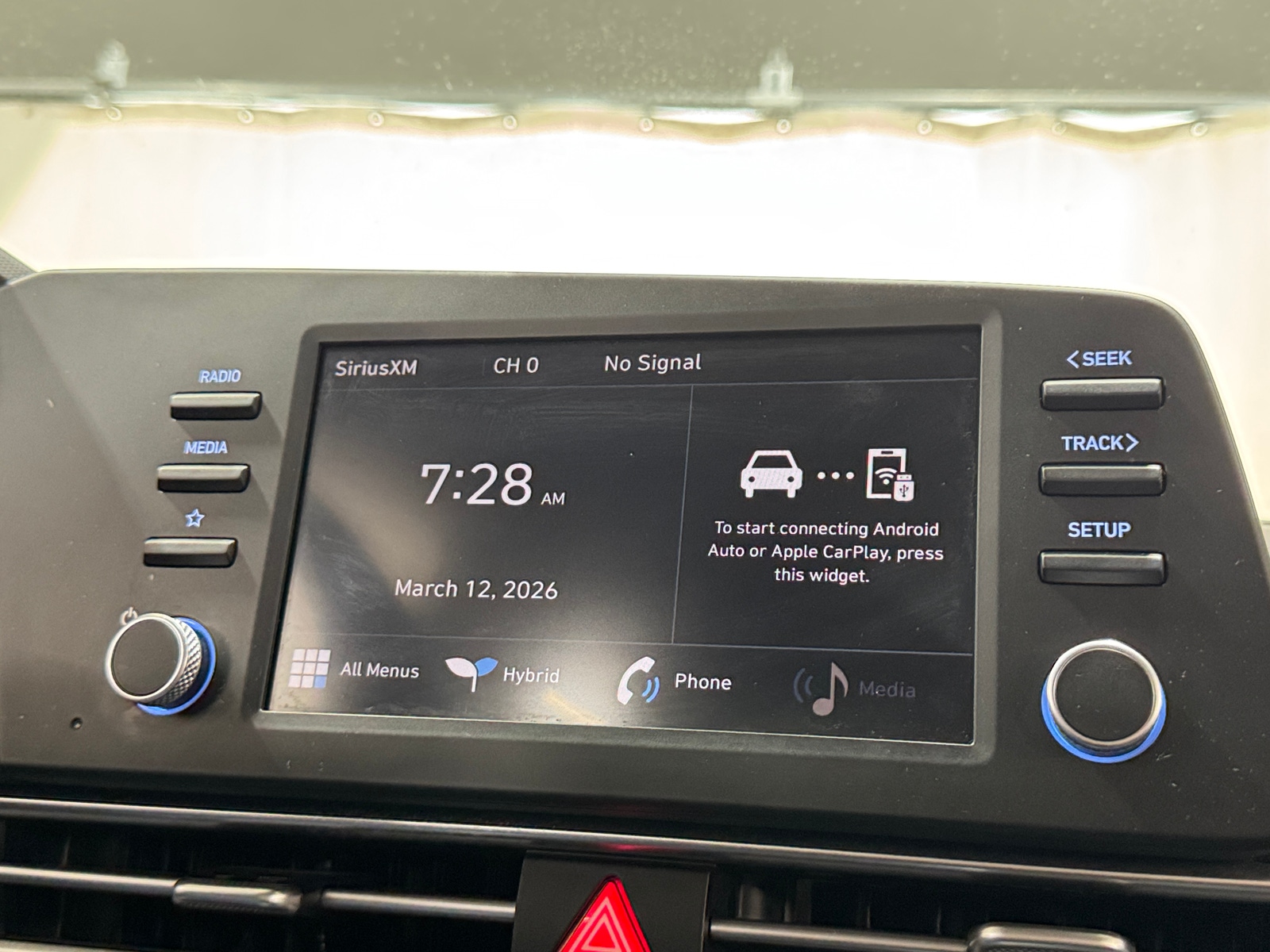 Thumbnail: 2023 Hyundai Elantra - 4