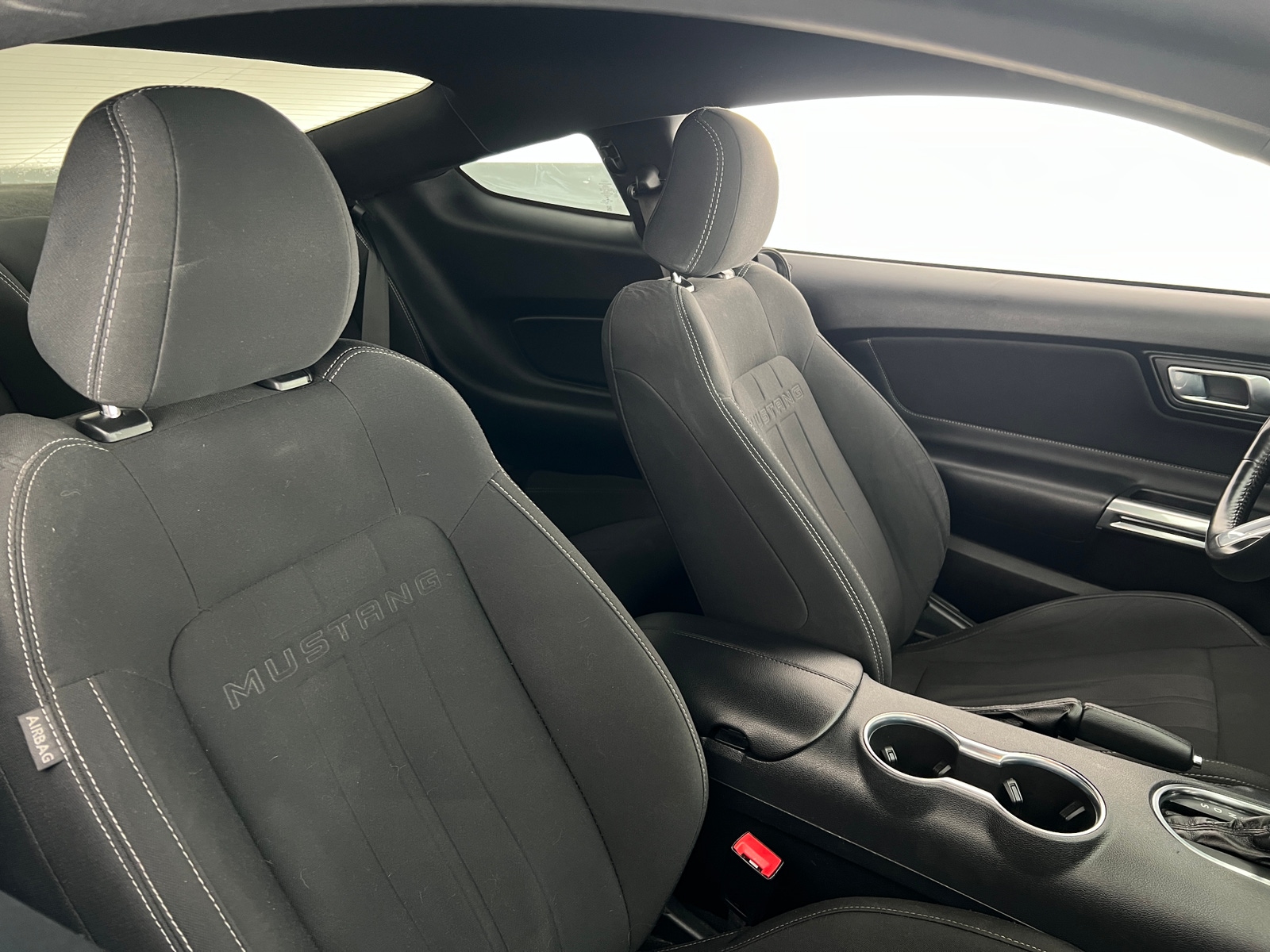 Thumbnail: 2022 Ford Mustang - 2