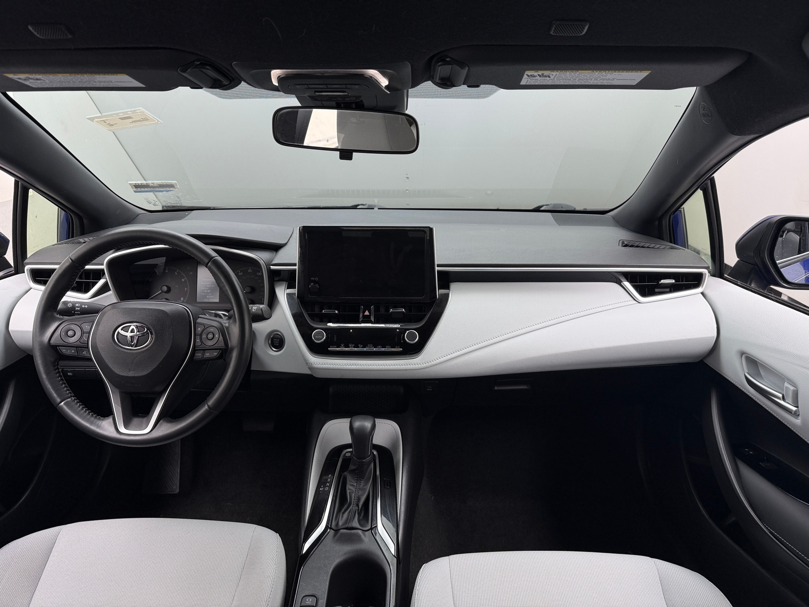 Thumbnail: 2023 Toyota Corolla - 3