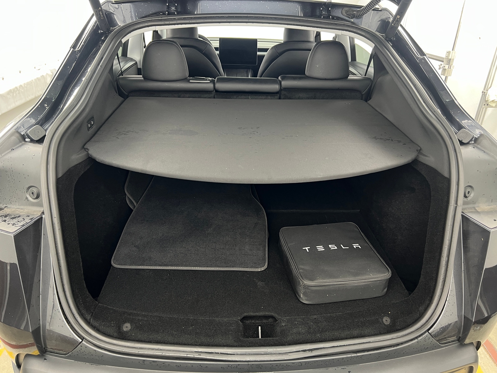 Thumbnail: 2026 Tesla Model Y - 6