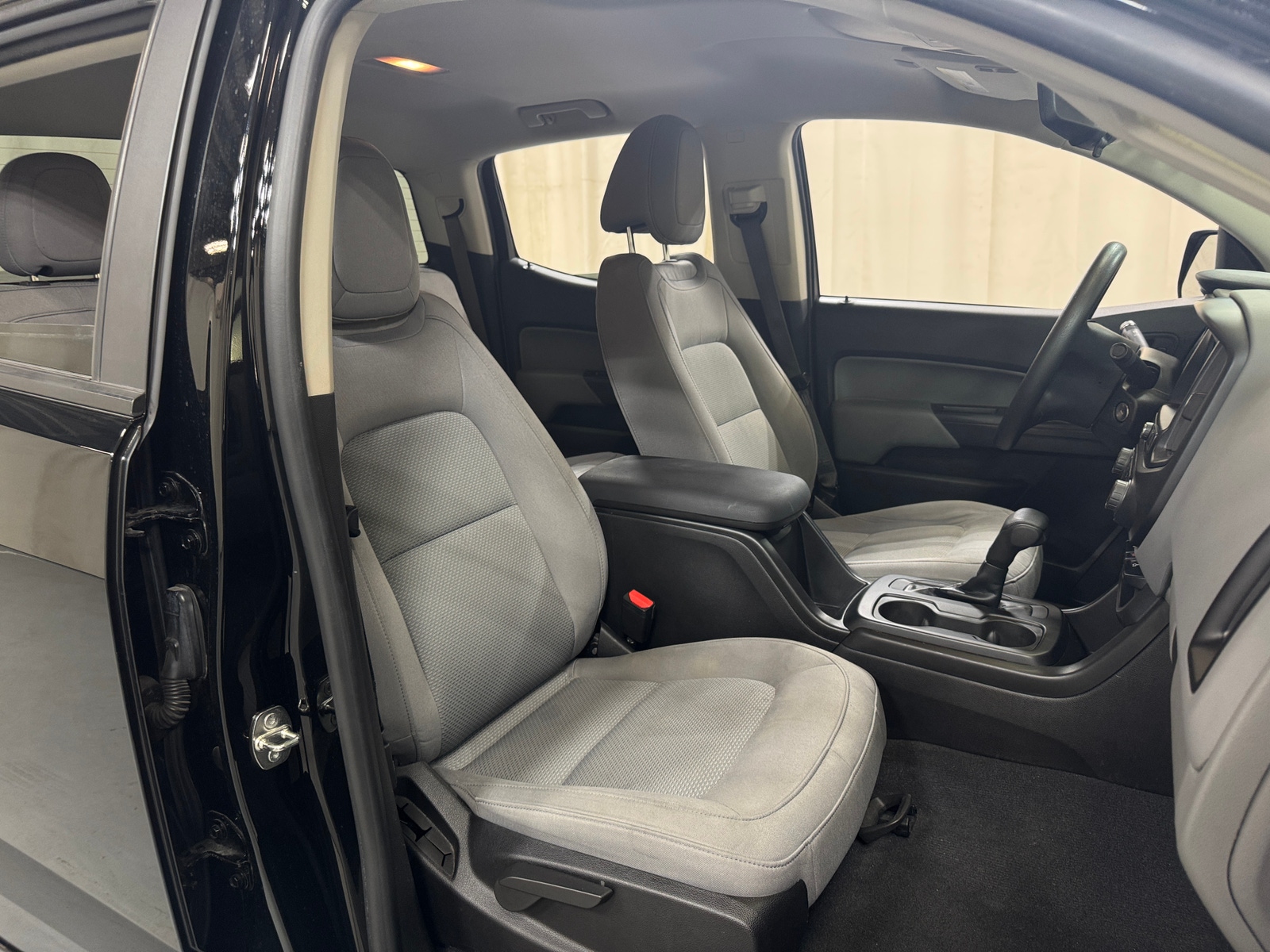 Thumbnail: 2019 GMC Canyon - 2