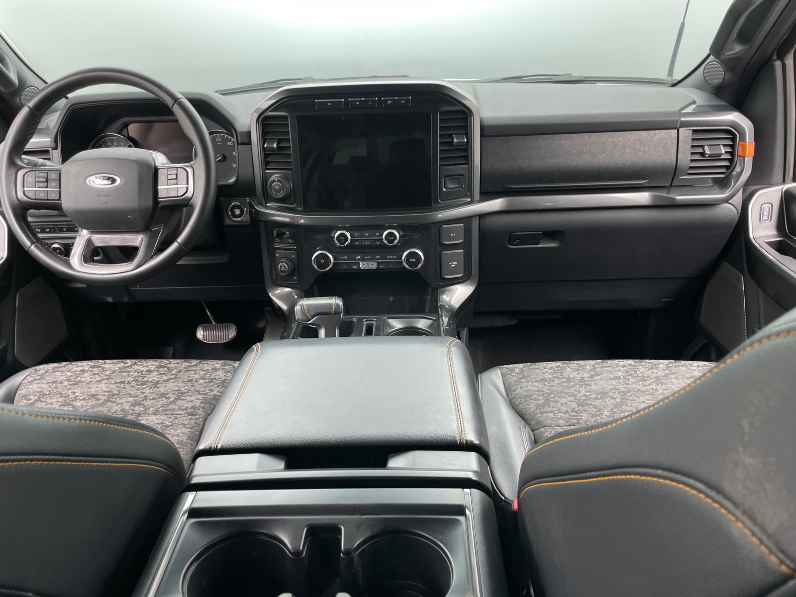 Thumbnail: 2023 Ford Econoline - 3