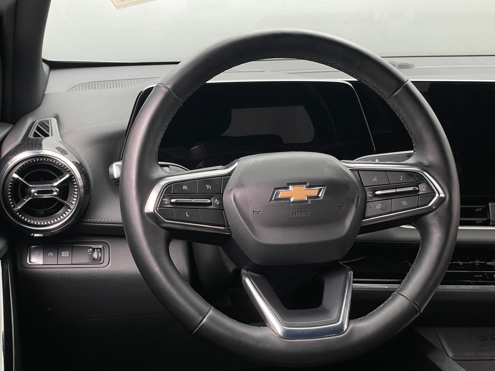 Thumbnail: 2025 Chevrolet Equinox - 5