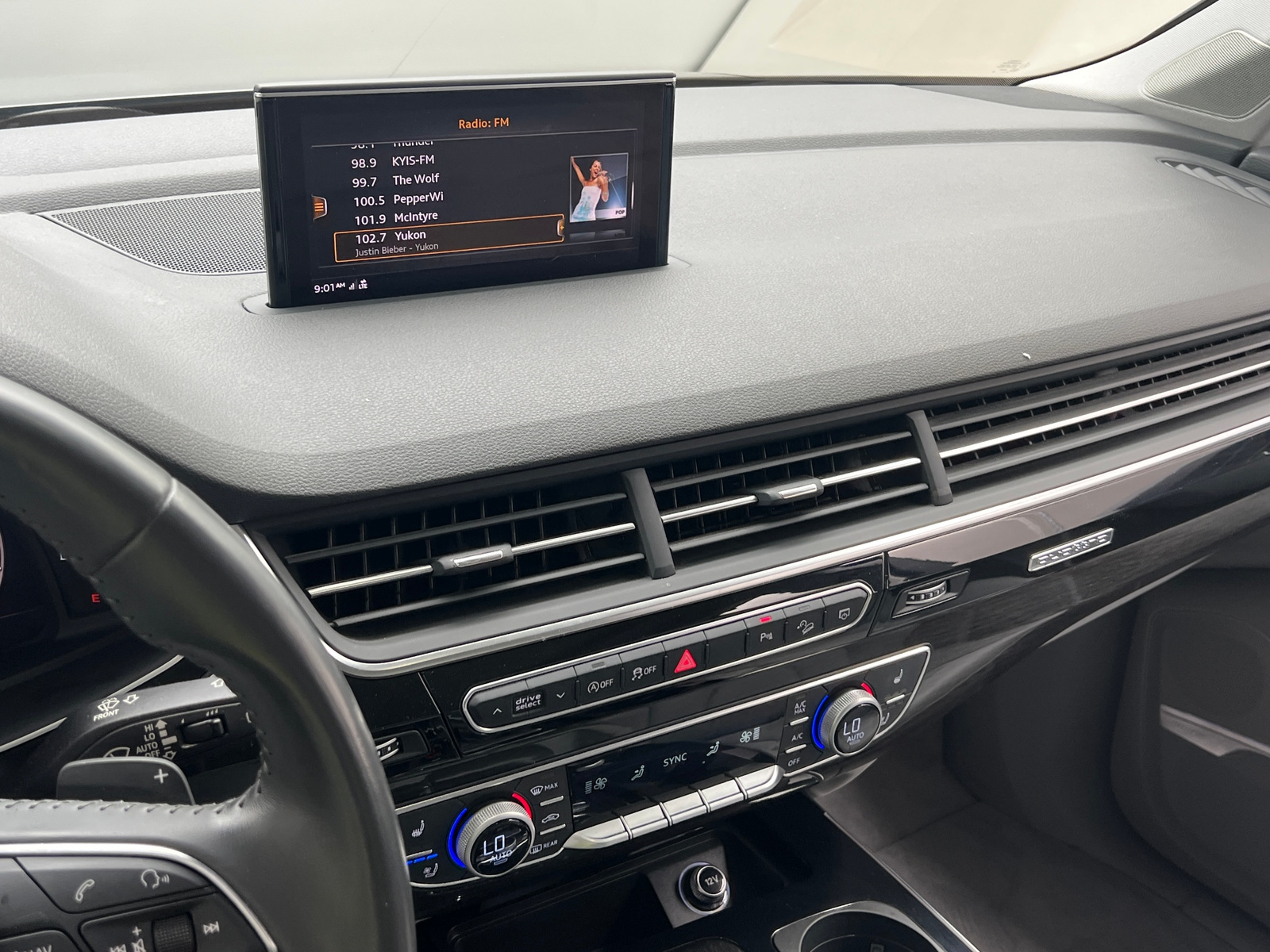 Thumbnail: 2018 Audi Q7 - 3