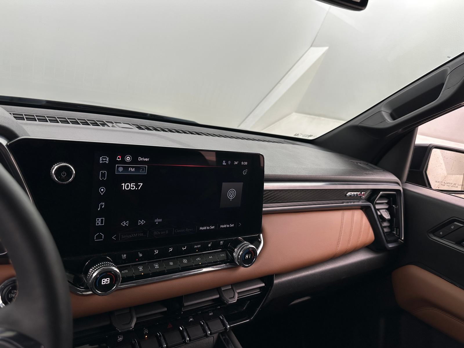 Thumbnail: 2023 GMC Canyon - 3