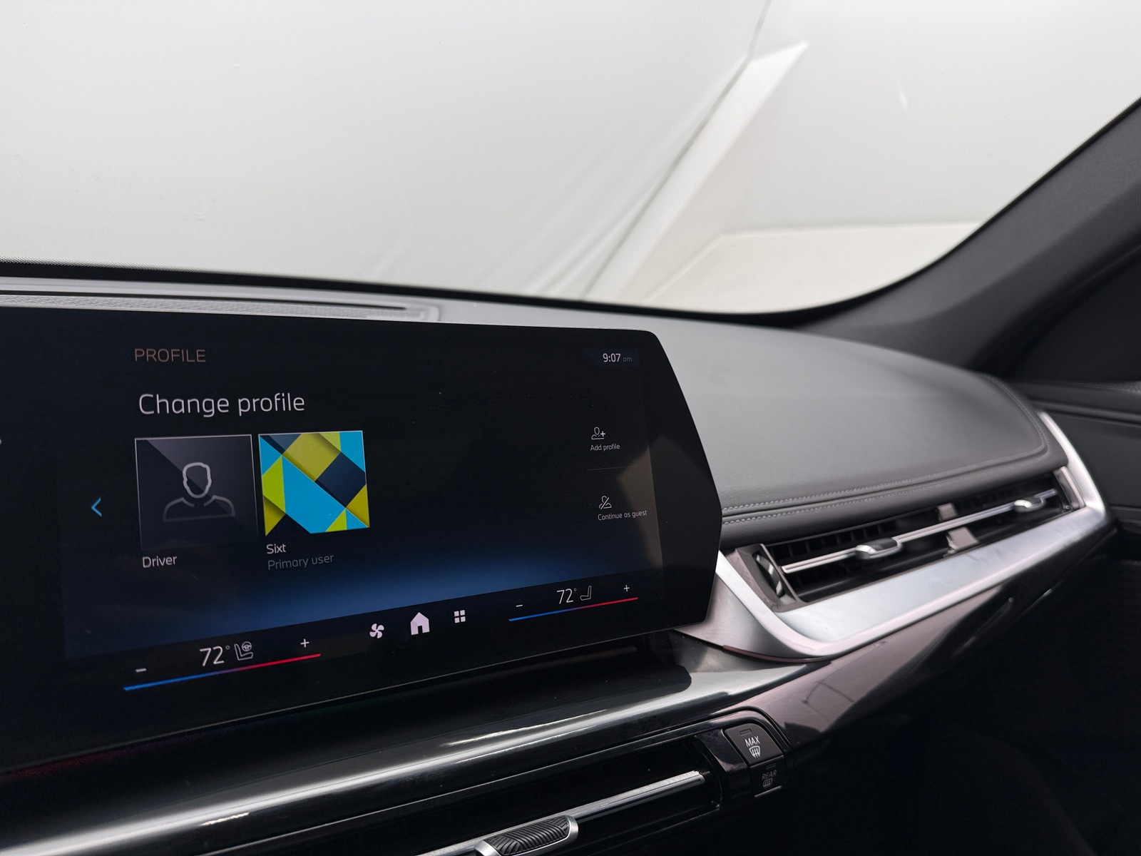 Thumbnail: 2025 BMW X1 - 3