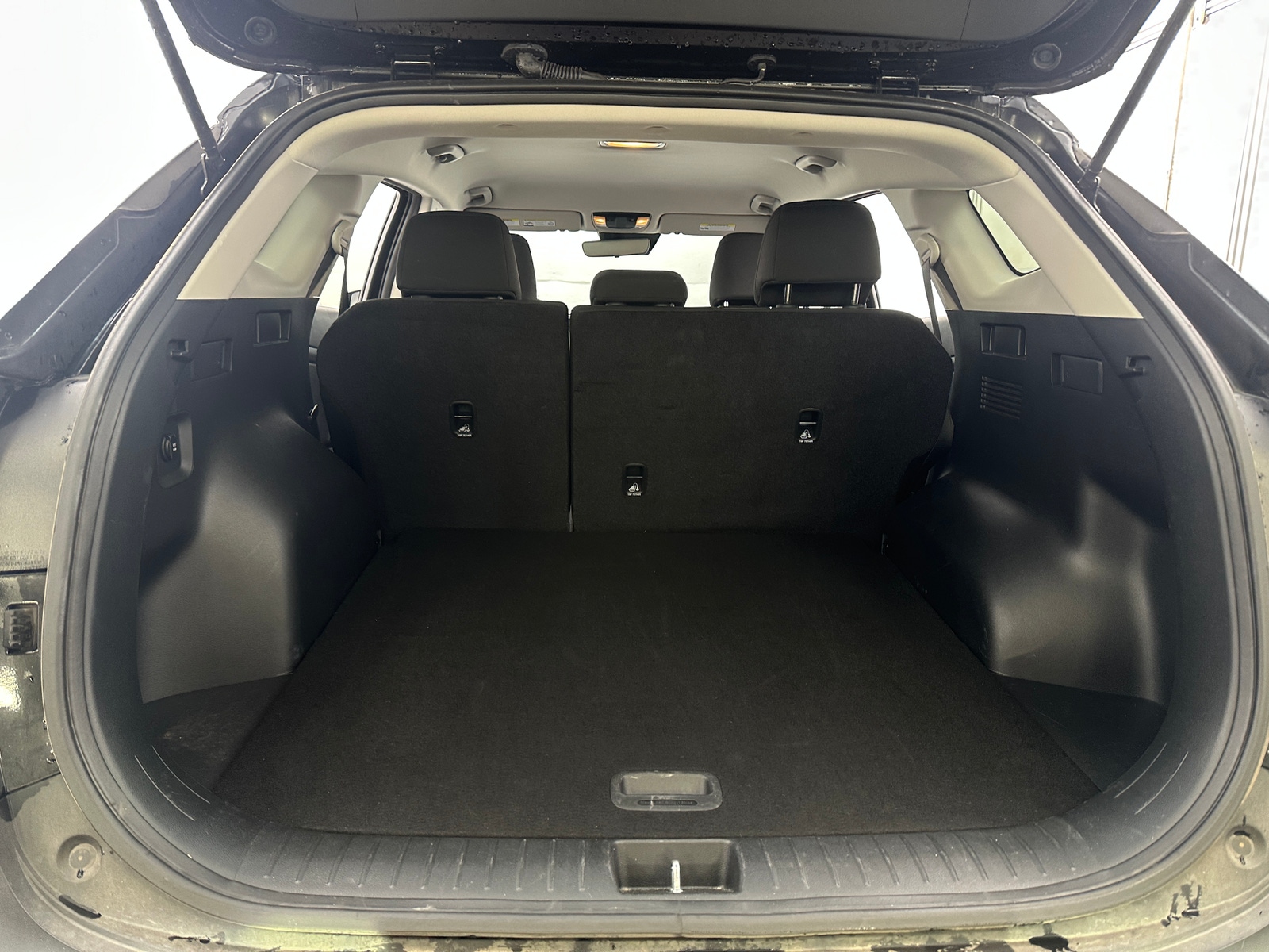 Thumbnail: 2025 Kia Sportage - 7