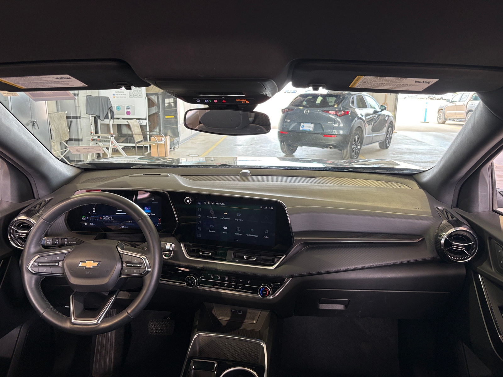 Thumbnail: 2025 Chevrolet Equinox - 3