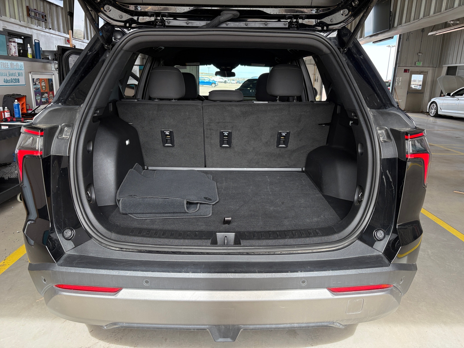 Thumbnail: 2025 Chevrolet Equinox - 7