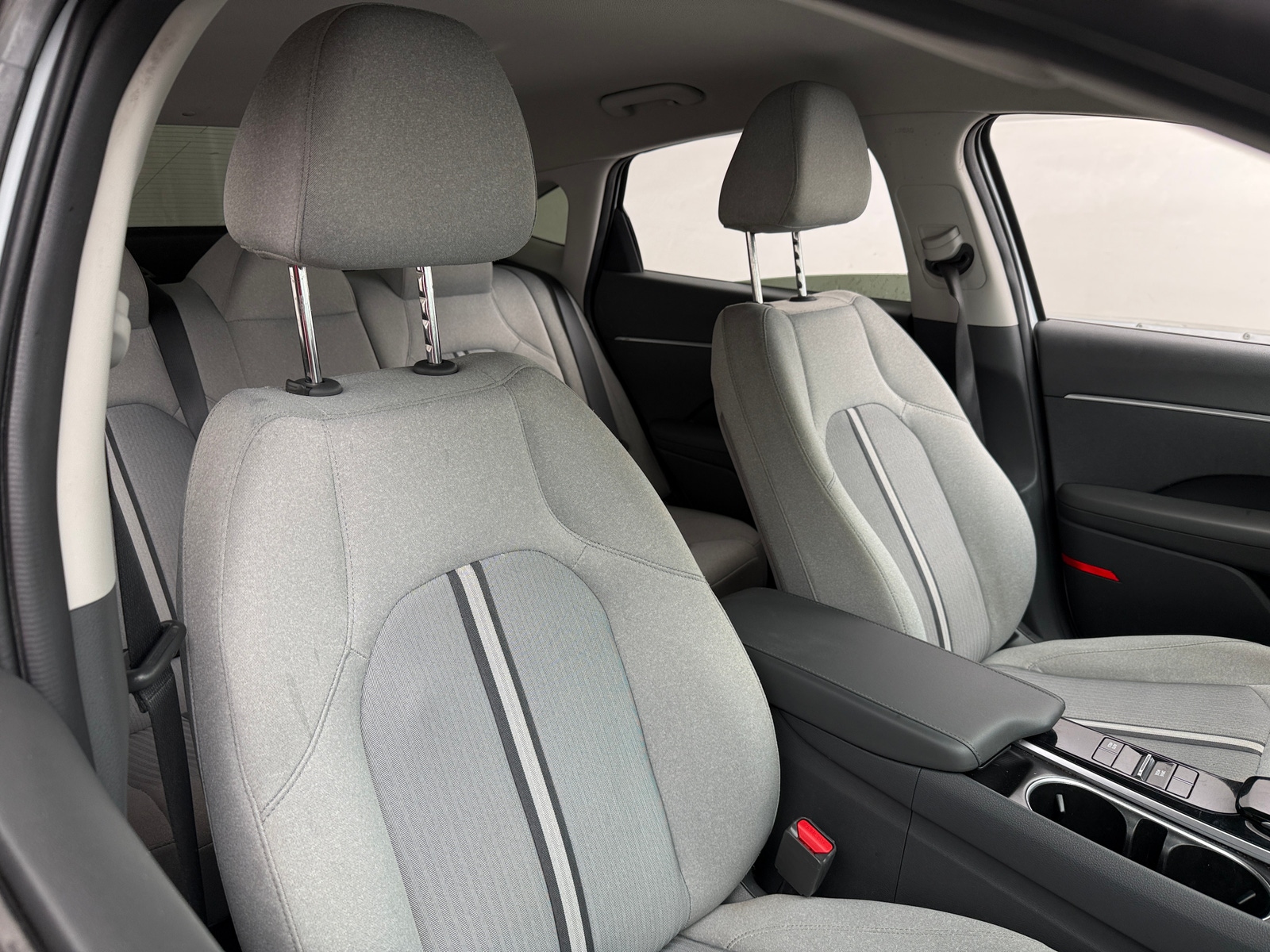 Thumbnail: 2022 Hyundai Sonata - 2