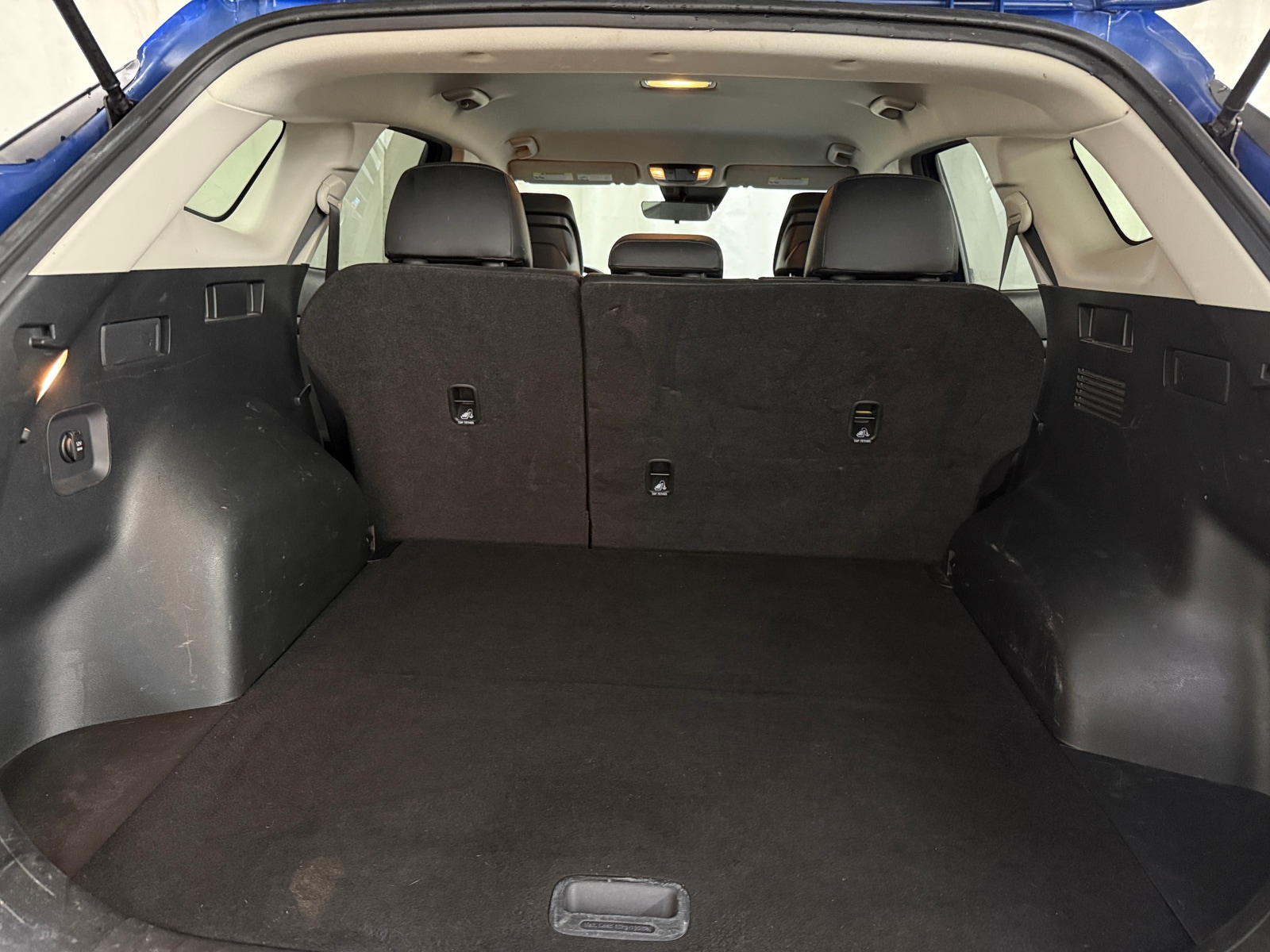 Thumbnail: 2023 Kia Sportage - 6