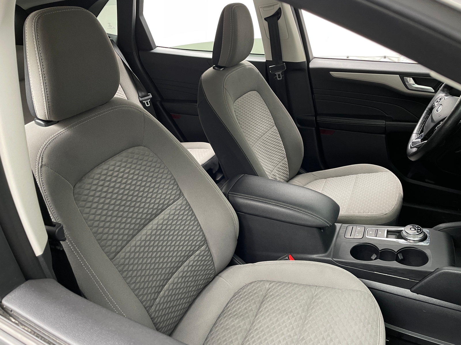 Thumbnail: 2021 Ford Escape - 2