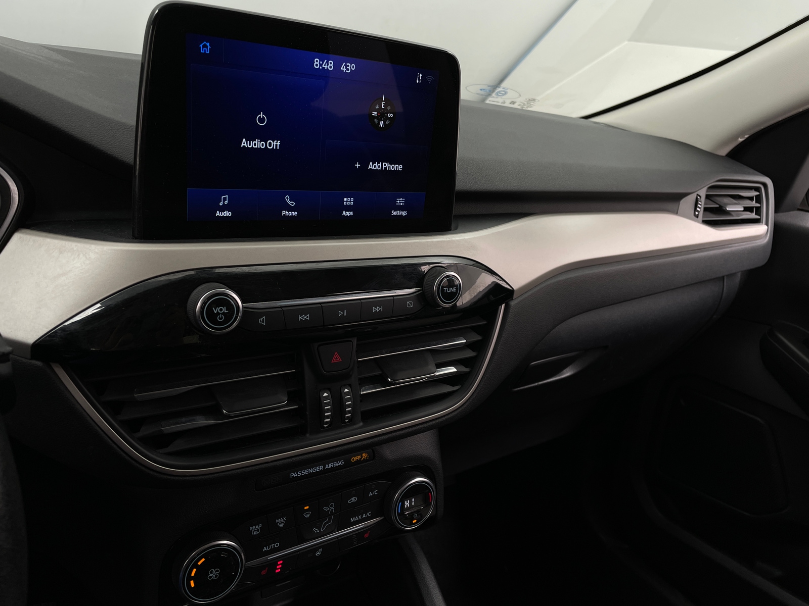 Thumbnail: 2021 Ford Escape - 4