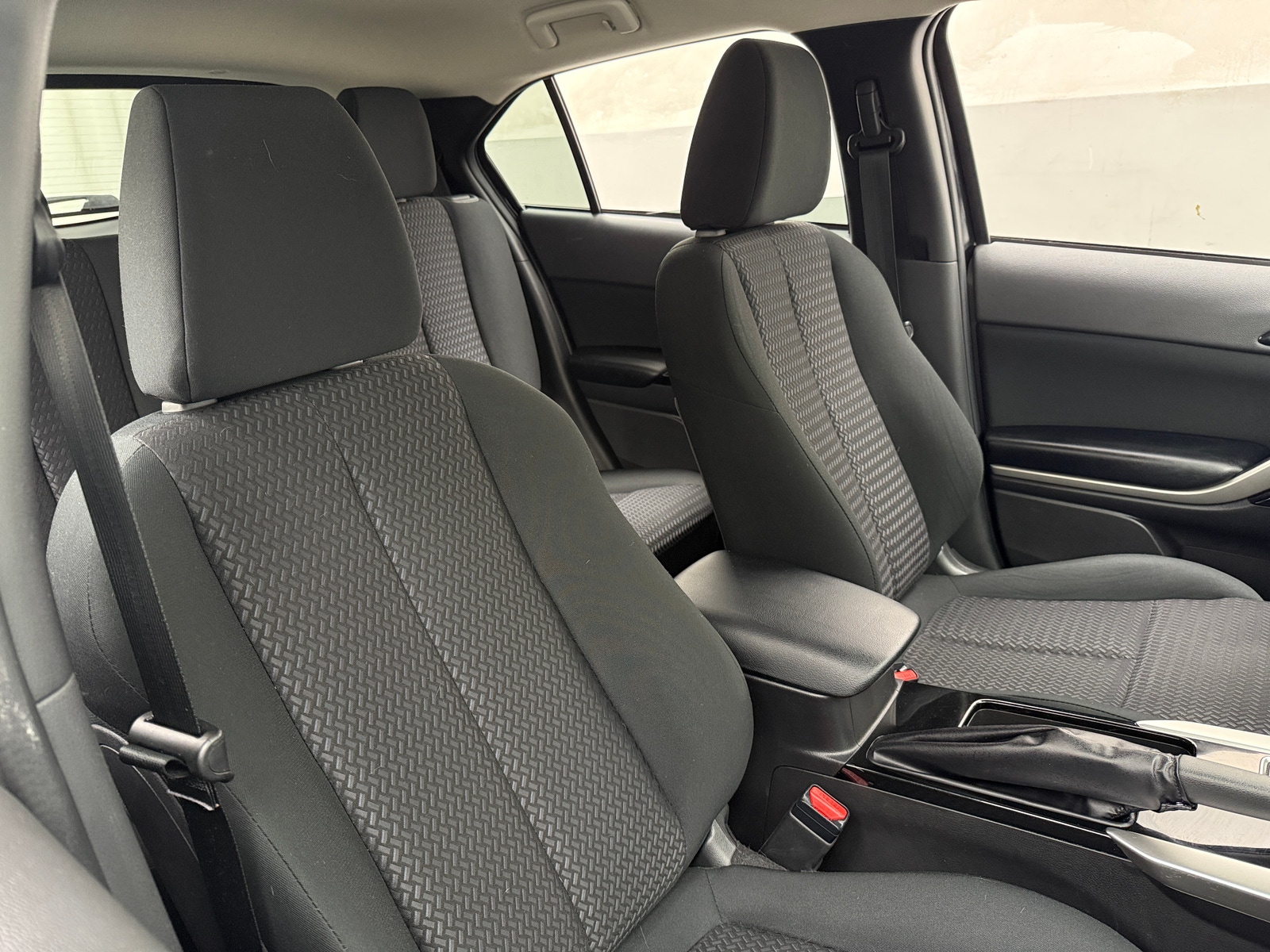 Thumbnail: 2022 Mitsubishi Eclipse Cross - 2