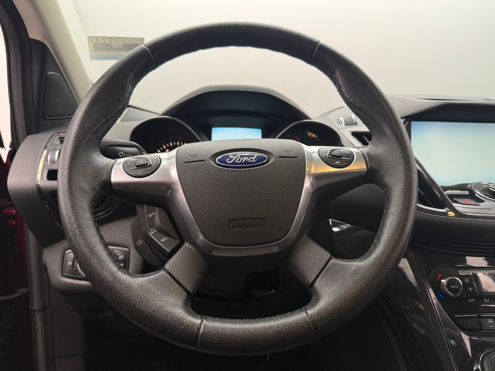 Thumbnail: 2015 Ford Escape - 4