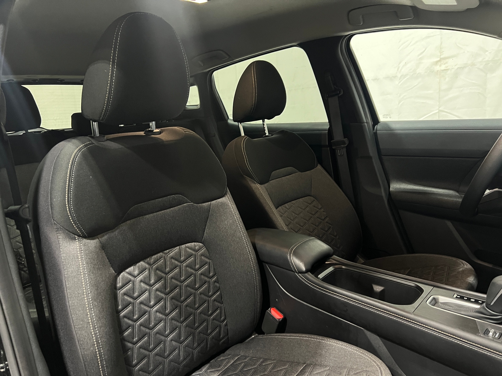 Thumbnail: 2025 Nissan Kicks - 2