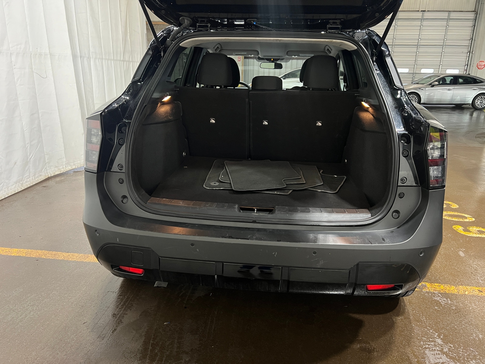 Thumbnail: 2025 Nissan Kicks - 7