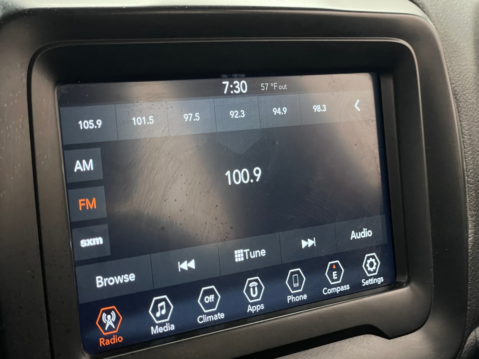 Thumbnail: 2021 Jeep Renegade - 4