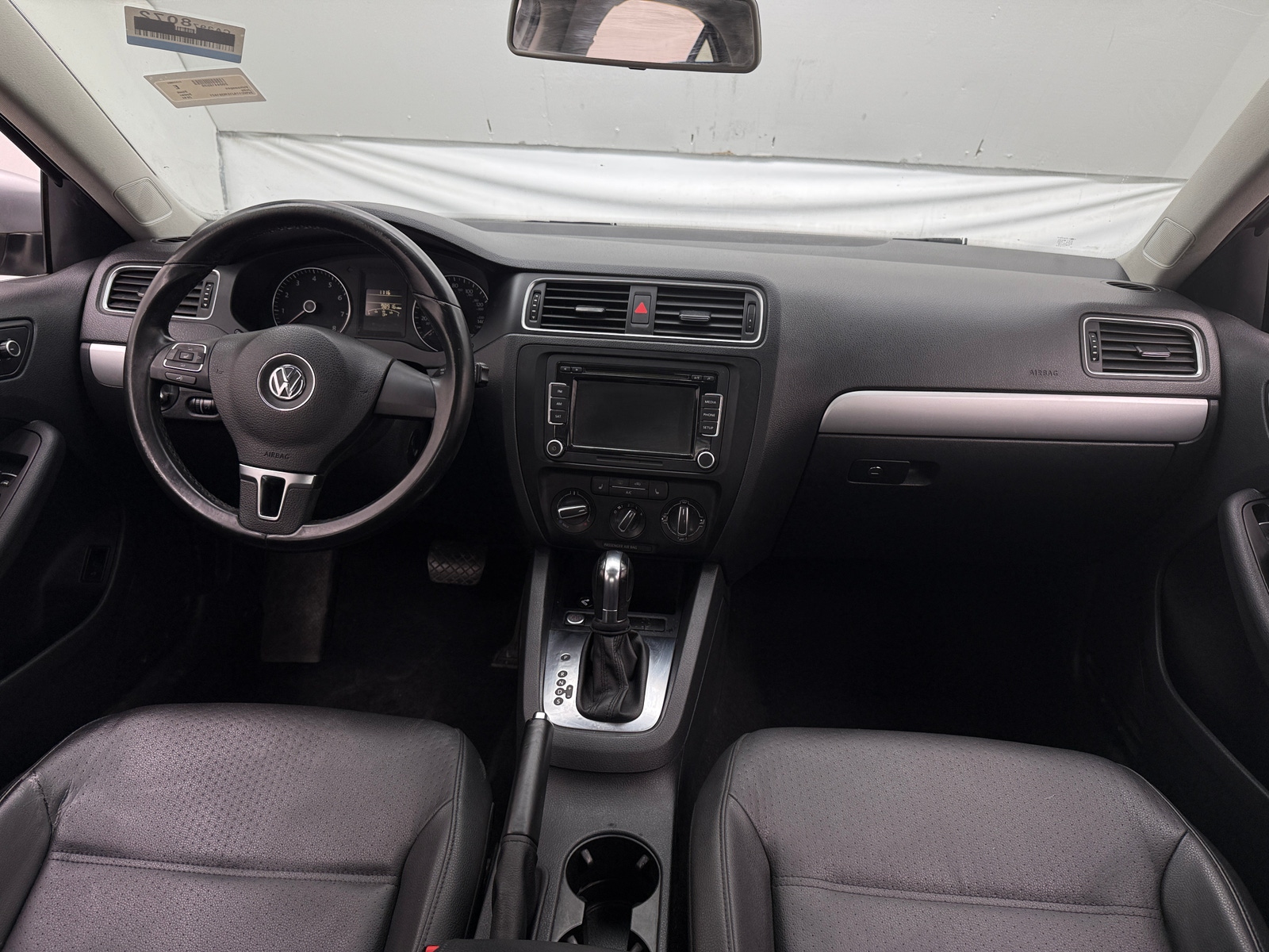 Thumbnail: 2014 Volkswagen Jetta - 3