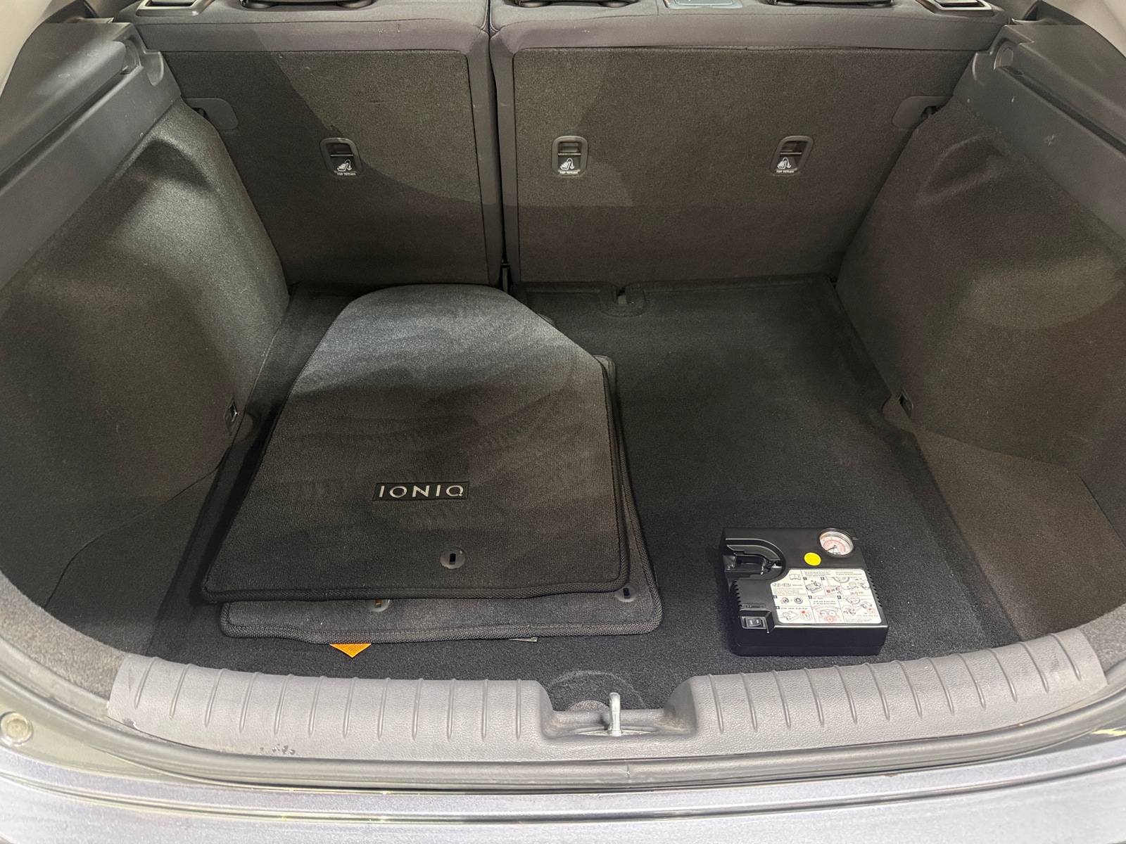 Thumbnail: 2017 Hyundai Ioniq - 7