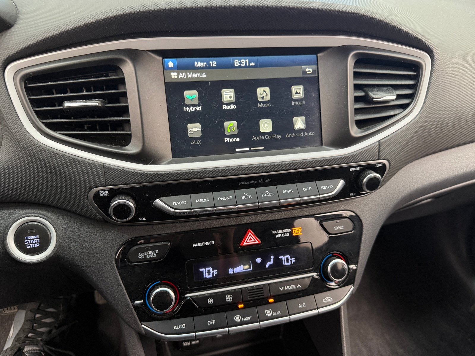 Thumbnail: 2017 Hyundai Ioniq - 4