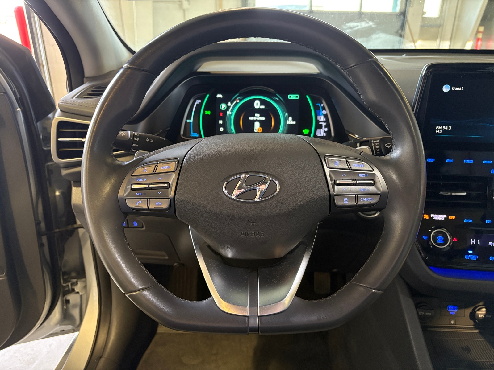 Thumbnail: 2022 Hyundai Ioniq - 4