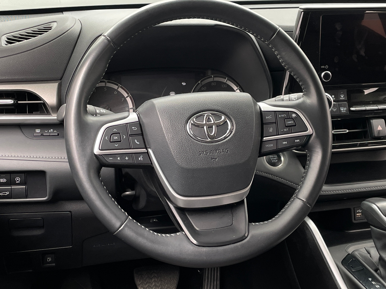 Thumbnail: 2025 Toyota Highlander - 5