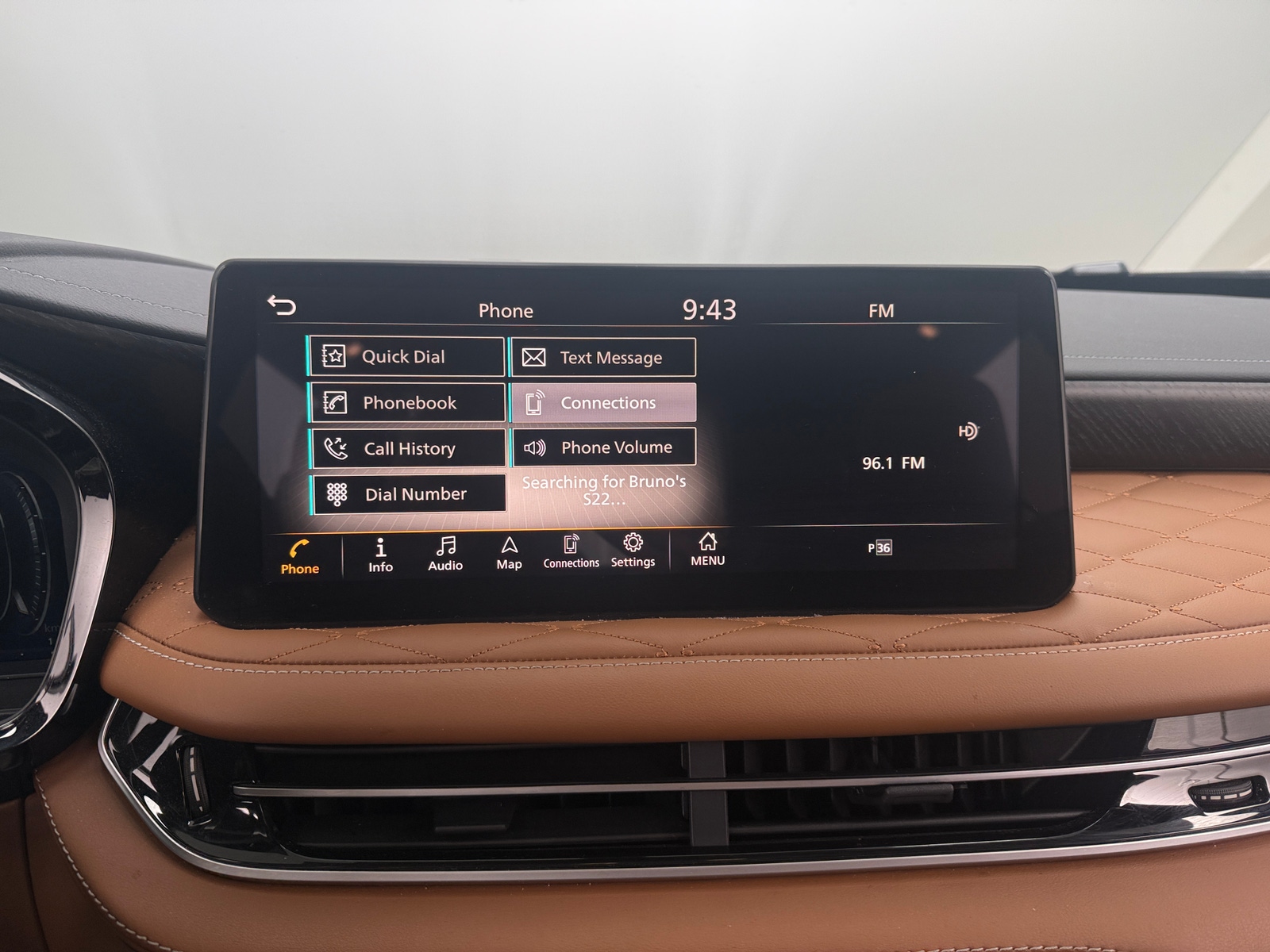 Thumbnail: 2024 INFINITI QX60 - 3