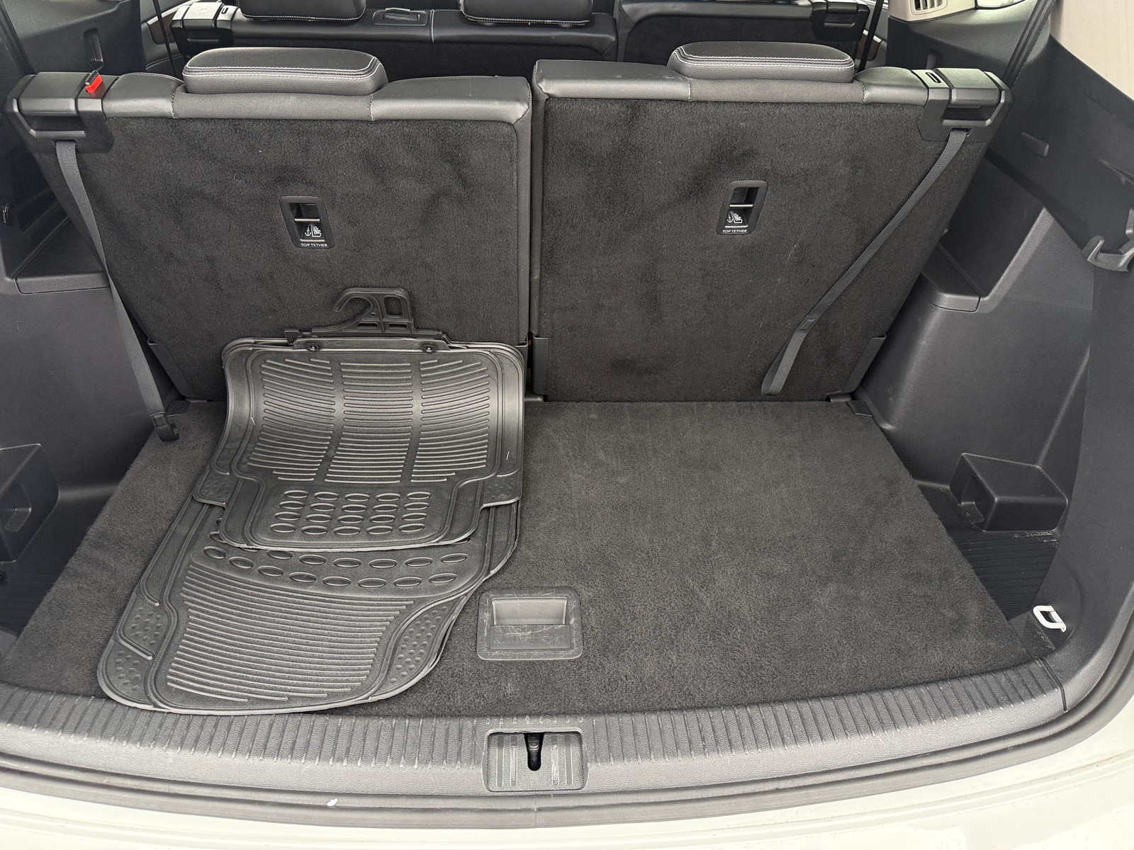 Thumbnail: 2025 Volkswagen Atlas - 6