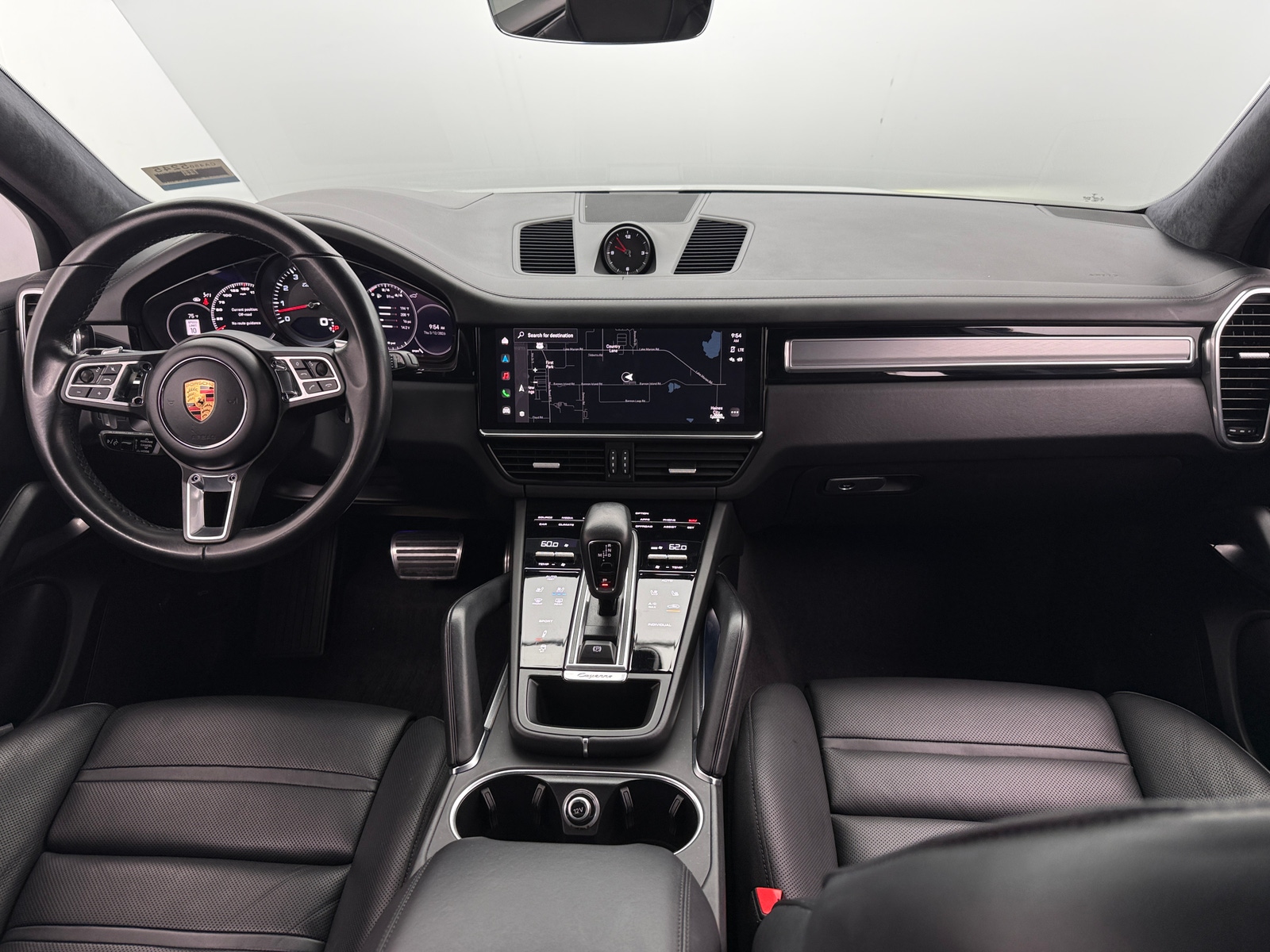 Thumbnail: 2022 Porsche Cayenne - 2