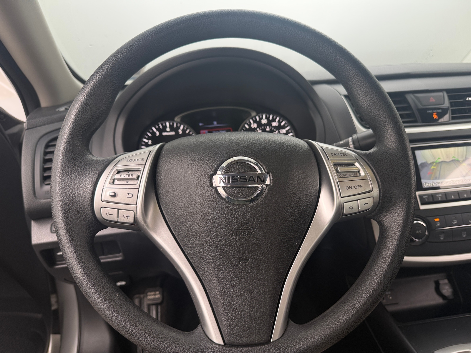 Thumbnail: 2018 Nissan Altima - 5