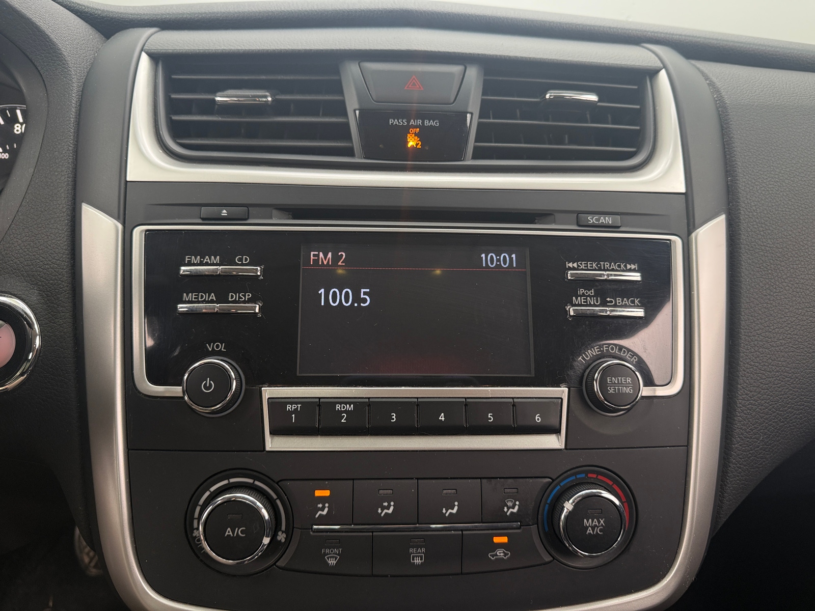 Thumbnail: 2018 Nissan Altima - 4