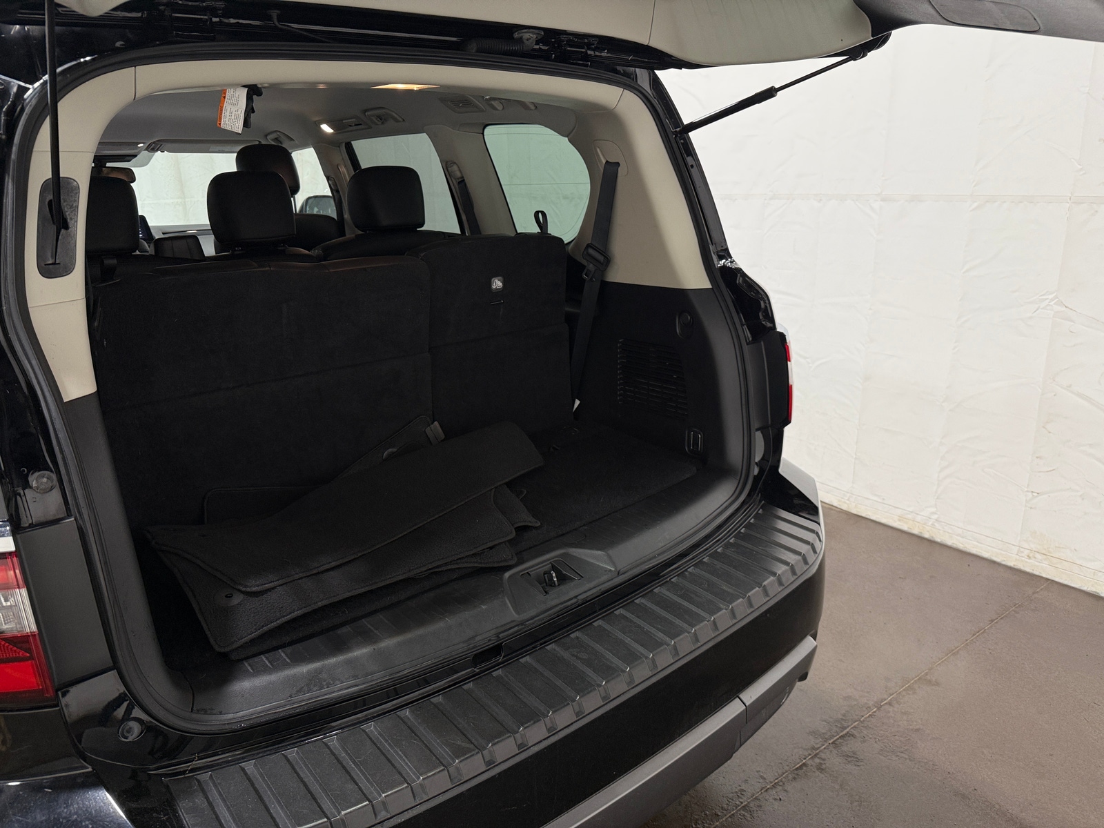 Thumbnail: 2022 Nissan Armada - 6