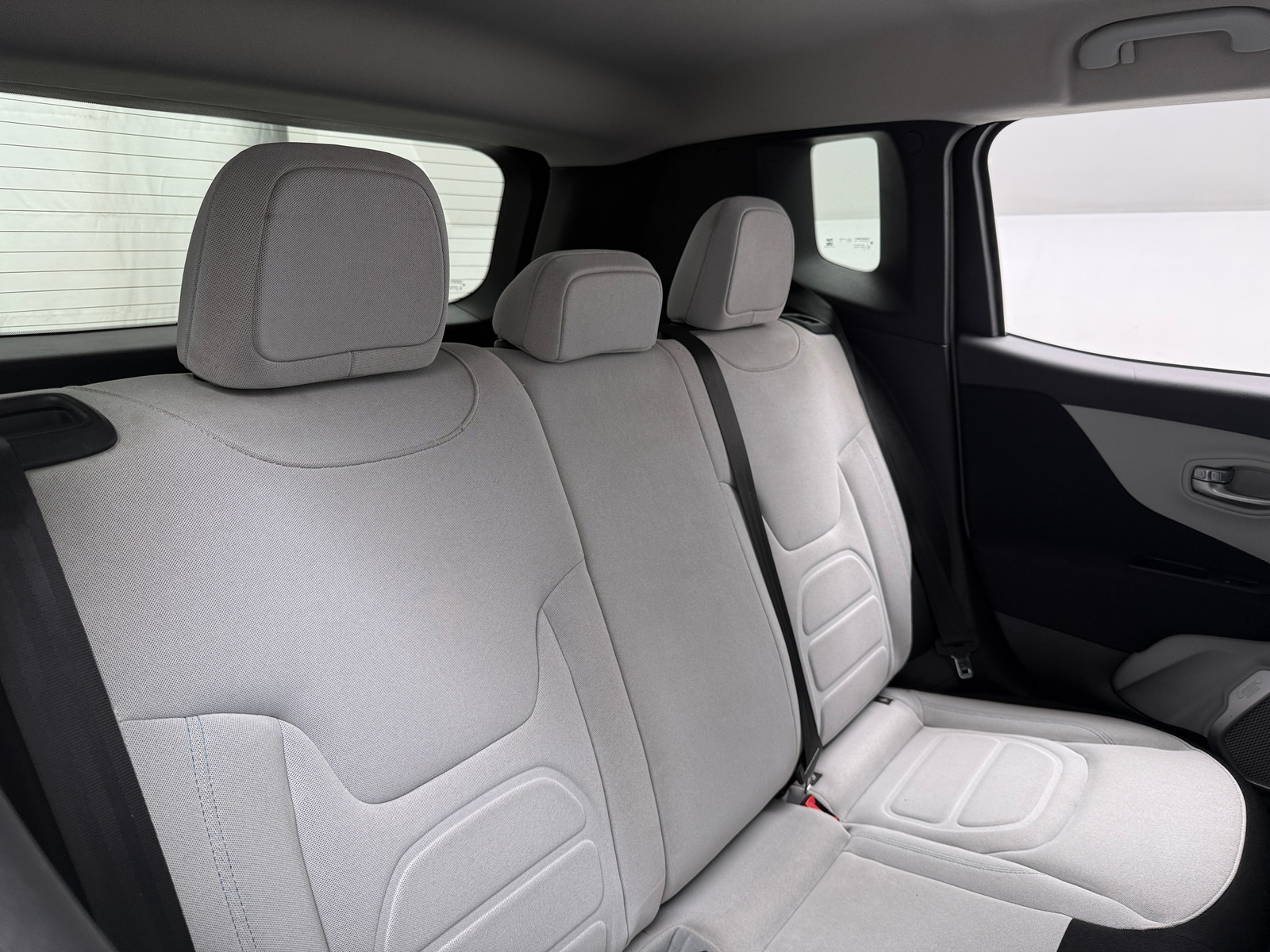 Thumbnail: 2018 Jeep Renegade - 6