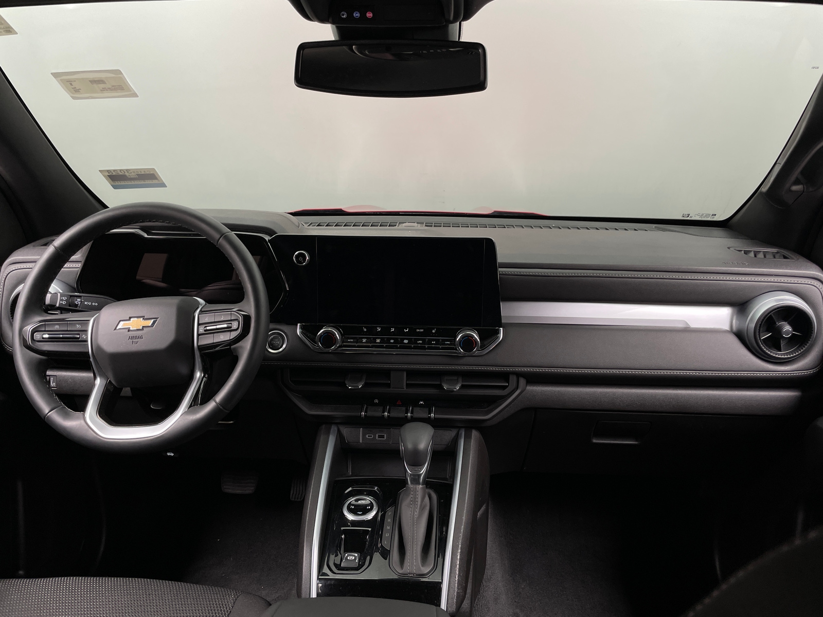 Thumbnail: 2025 Chevrolet Colorado - 3