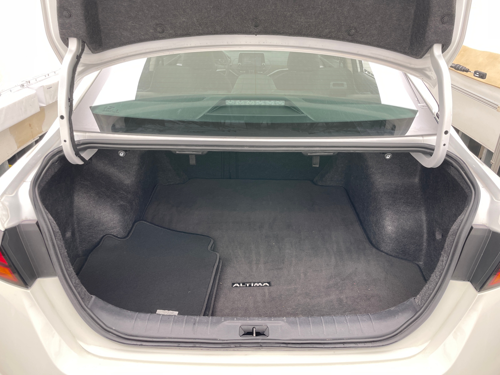 Thumbnail: 2025 Nissan Altima - 7