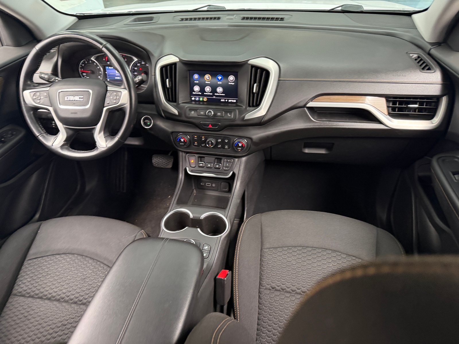 Thumbnail: 2020 GMC Terrain - 3