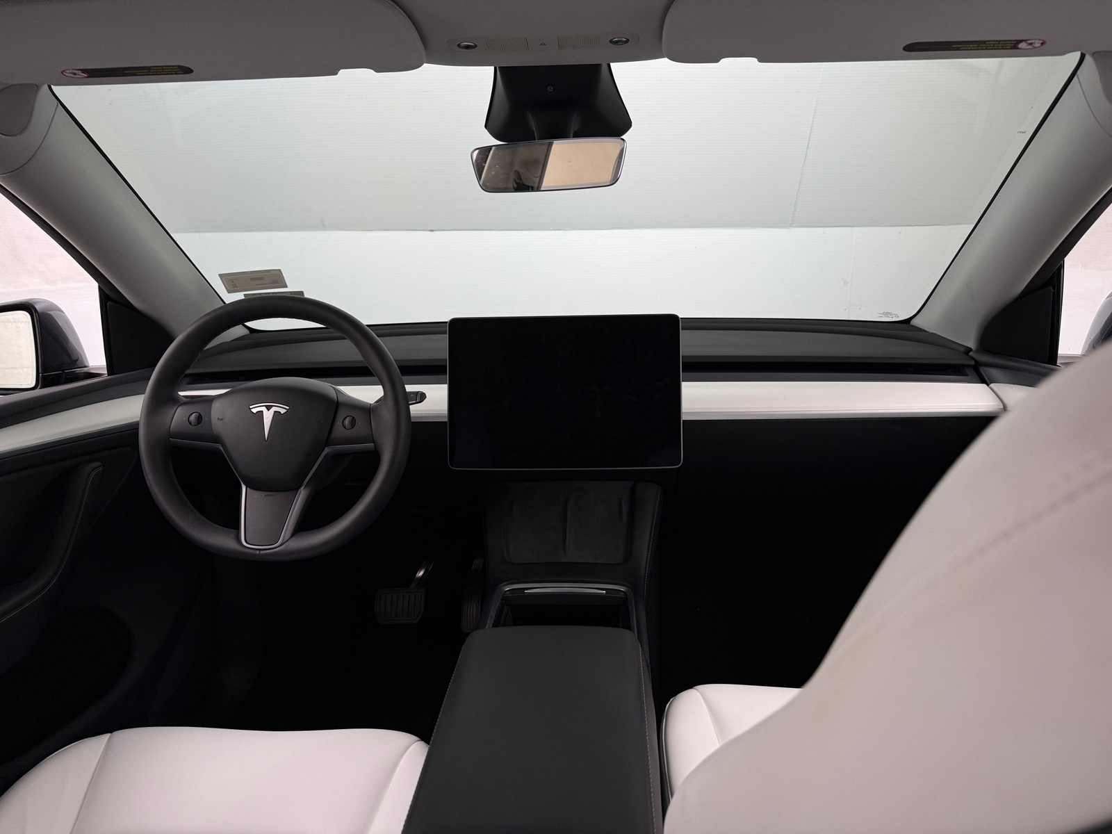 Thumbnail: 2025 Tesla Model Y - 2