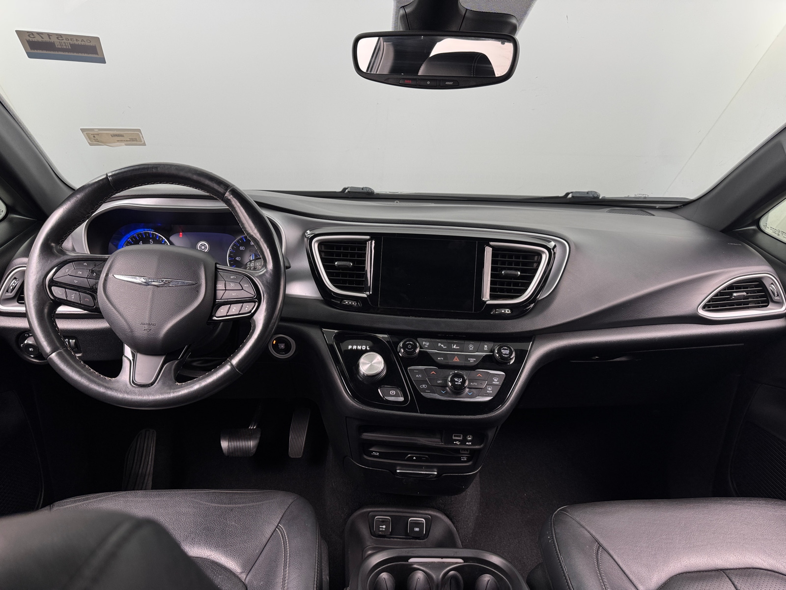 Thumbnail: 2020 Chrysler Pacifica - 2